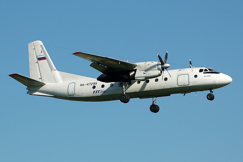 Russian Passenger Plane Crashes, All 48 on Board Feared Dead