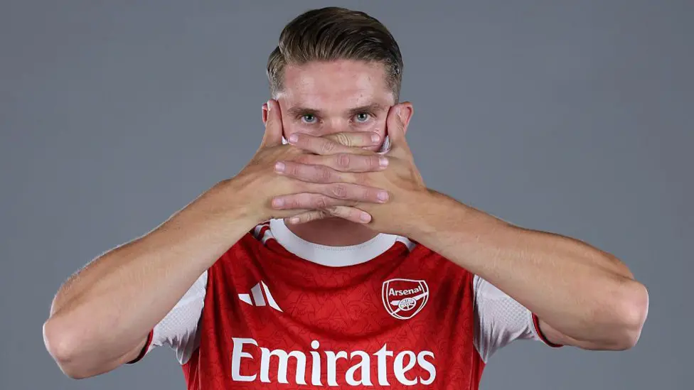 EPL Update: Arteta Hints Gyokeres May Take Over Penalty Duties From Saka at Arsenal
