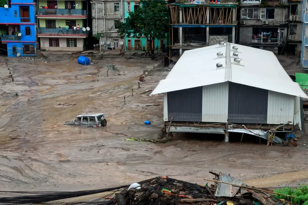 Scores Still Missing a Week After India Flash Floods